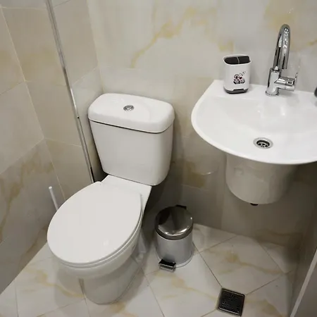 Beachside 2br Gem Lazur Apartment *
