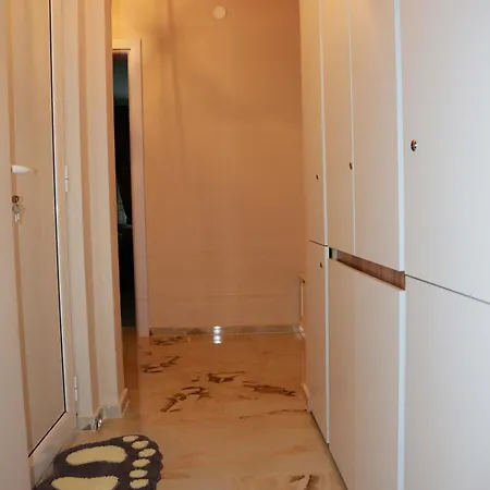 Beachside 2br Gem Lazur Apartment Burgas
