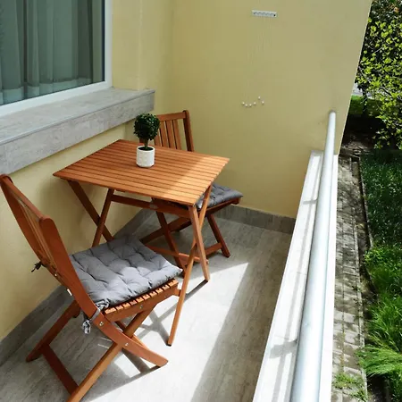 Beachside 2br Gem Lazur Apartment Burgas